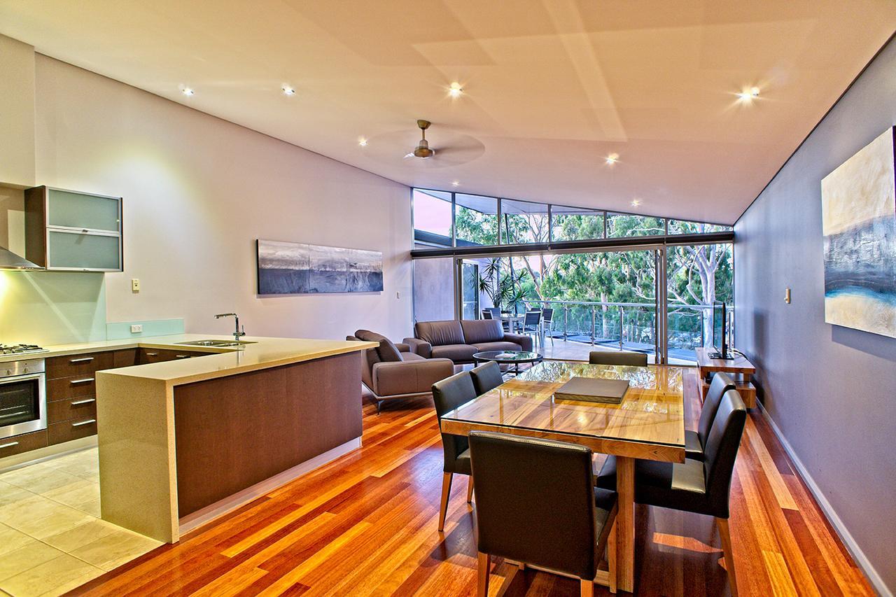 Central Avenue Apartments Margaret River Exteriör bild