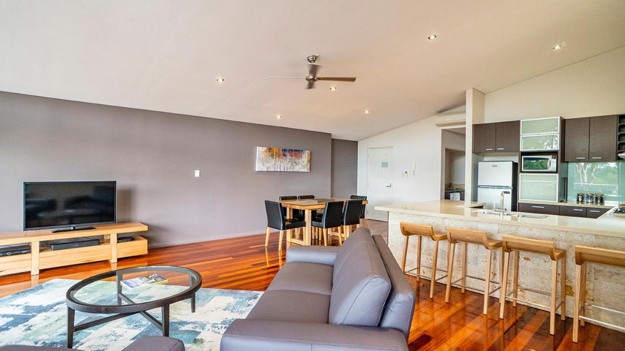 Central Avenue Apartments Margaret River Exteriör bild