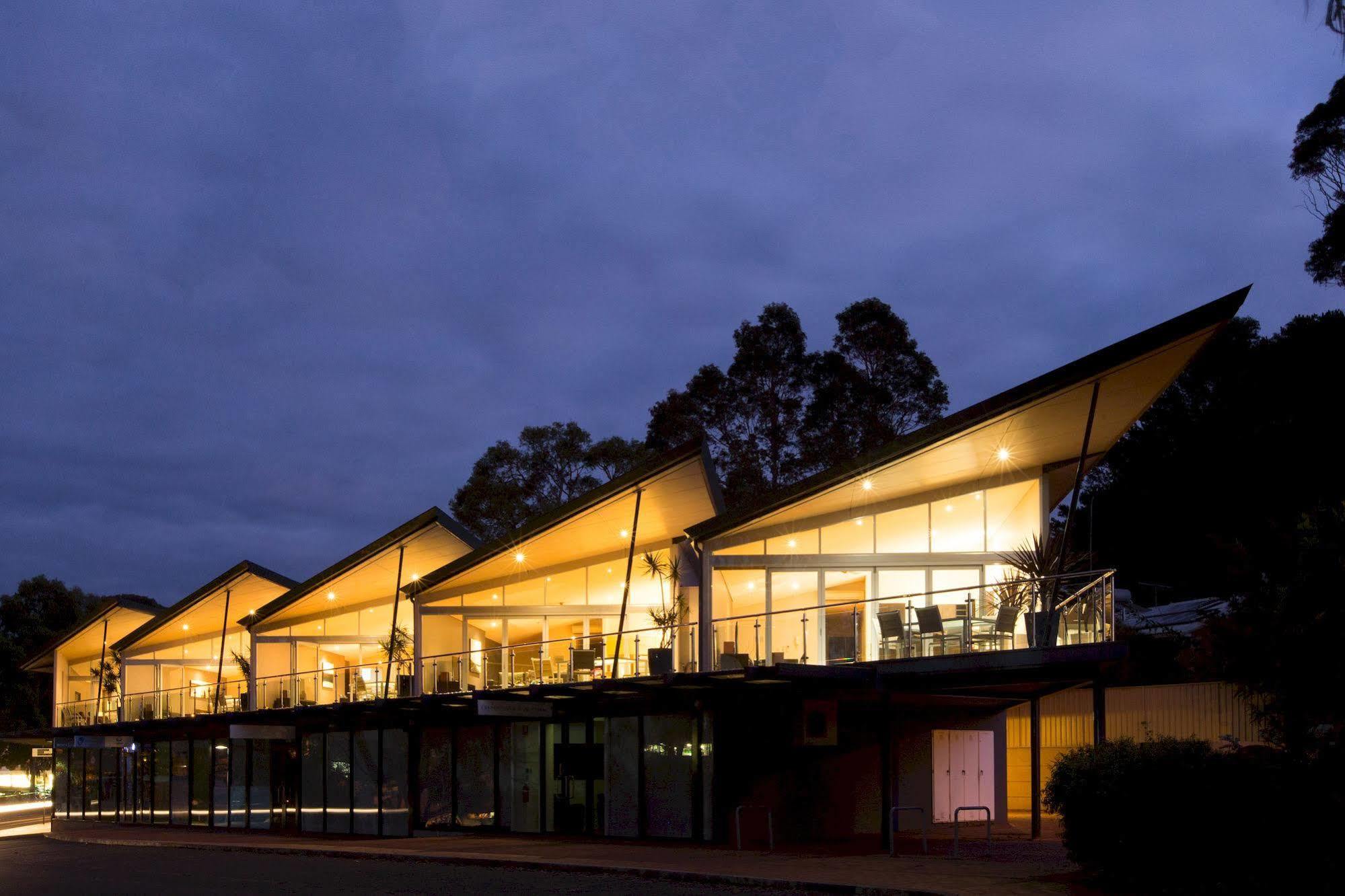 Central Avenue Apartments Margaret River Exteriör bild