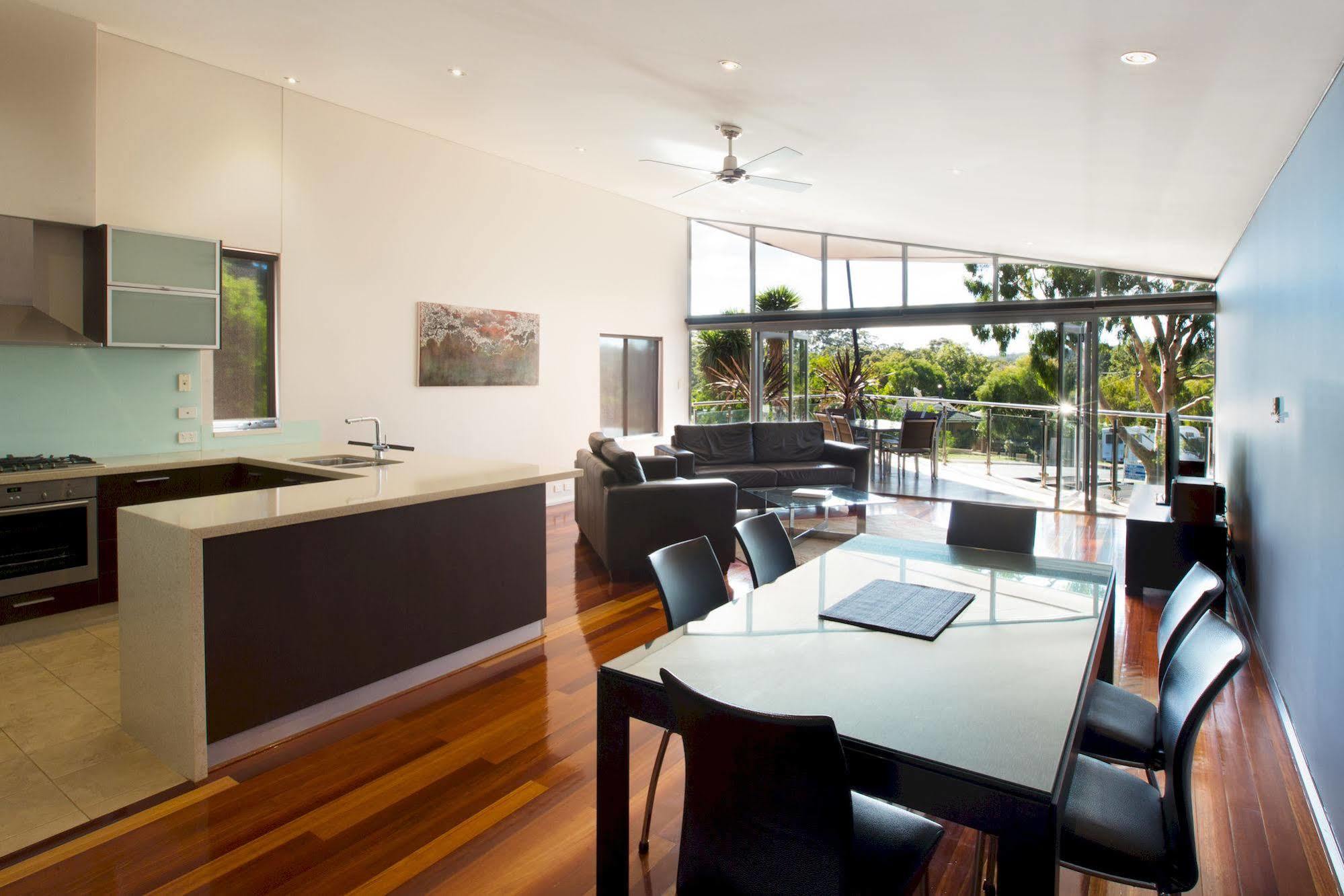 Central Avenue Apartments Margaret River Exteriör bild
