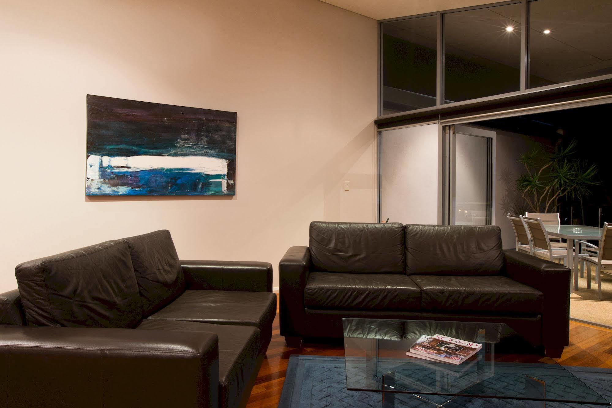 Central Avenue Apartments Margaret River Exteriör bild