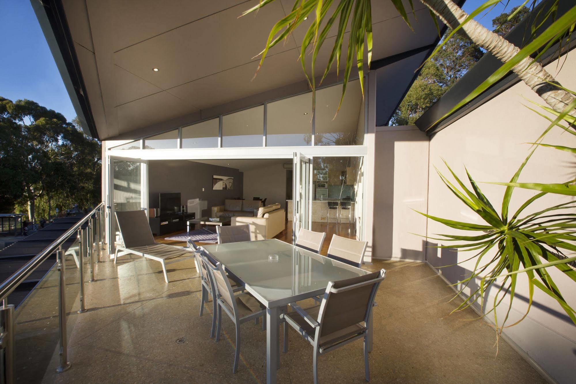 Central Avenue Apartments Margaret River Exteriör bild