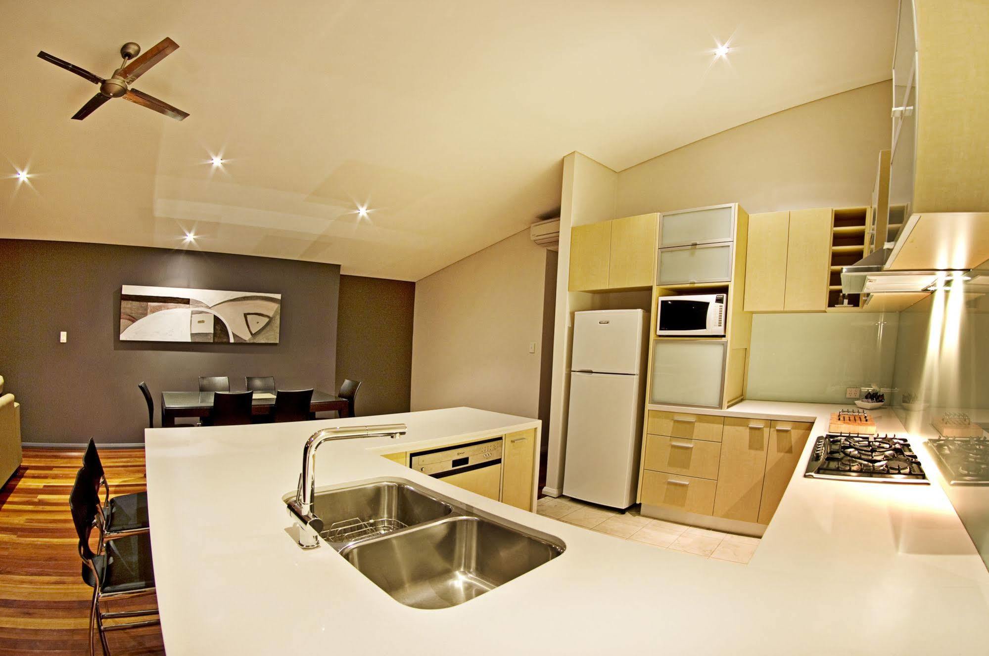Central Avenue Apartments Margaret River Exteriör bild